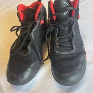 Tarmak Boys Shoe Size 6 Athletic